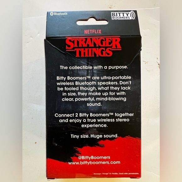 Stranger Things Bitty Boomers Collectible ￼Mini Bluetooth Speaker -Dustin - Picture 3 of 6